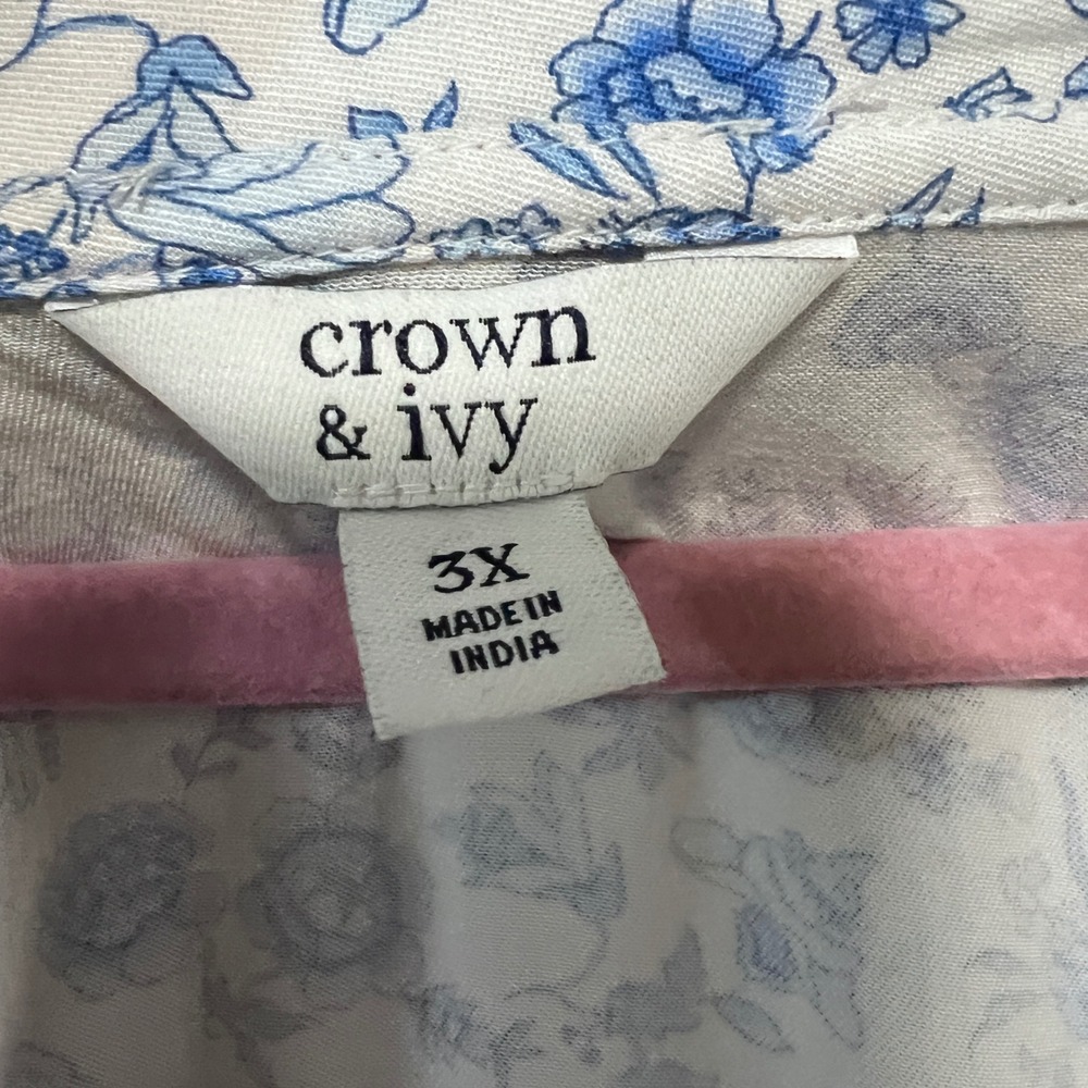 Crown & Ivy Blue White Floral Ruffle Neck Tiered Peplum Blouse Plus Size 3X - Picture 7 of 10